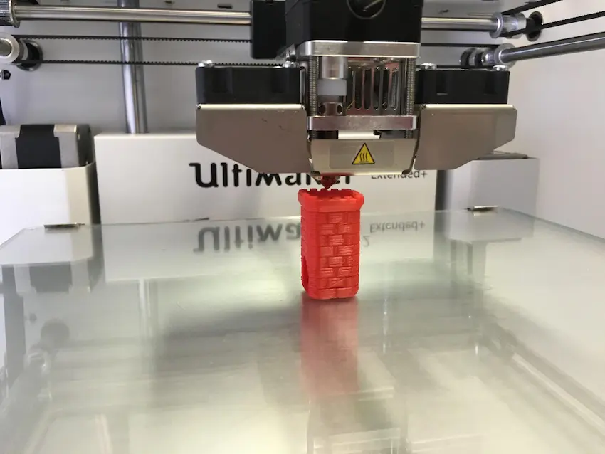 Lee más sobre el artículo ¿Cómo funciona una impresora 3D?